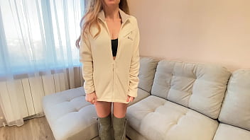 Preview 1 of Wife Geat - Friend&#039_s Mom Brazenly Fucked Me and Let Me Cum Inside Herself - Russian Amateur with Dialogue