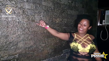 Preview 1 of Stepmom Jpi - A Rabuda gostosa Nana Diaba na Prime em Visita fazendo dotado gozar