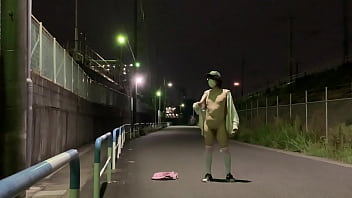 Preview 2 of Sani Xxxxx Video Hd - ミニスカニーハイノーパンの女装子まゆちゃんが深夜の工場横の道路でちょっとずつ脱いでいって全裸露出を楽しむ