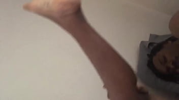 Preview 1 of Naked Lose - Hitting my pregnant wife leg up