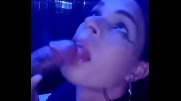 Preview 1 of Yjhusxamt - Fui Putinha obediente com o macho pauzudo e ele fudeu toda minha boca de veludo