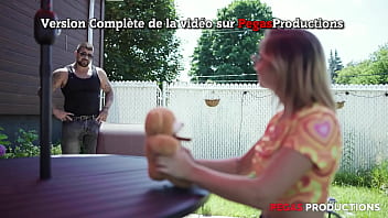 Preview 1 of Das Supertalent - Pegas Productions - La Jeune Victoria Cherry est Fourr&eacute_e Solide par son Beau-P&egrave_re