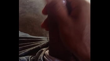 Preview 3 of Open Wide Fingers Play - Novinho carente por chupada na rola grande