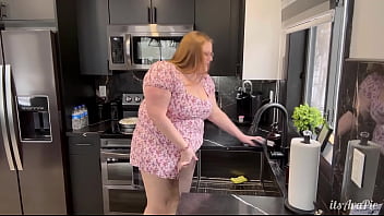 Preview 2 of Alleta Ocean Eat Orgasm - Homewrecking housekeeper filling in for your wife
