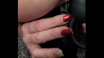 Preview 1 of Sex Farst - Hotwife trying BBC toy