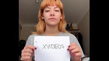 Preview 3 of Debaixo De La Miniskirt - Verification video