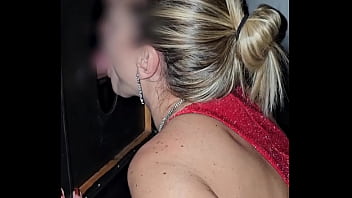 Preview 3 of 10xxxviedo - O corno me levou para a Inner e fiz a festa nos Glory Hole