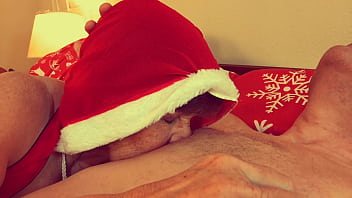 Preview 2 of Cunt Dildo Hot - Granny Carmen Claus: The Classic Cocksucking Christmas Concubine