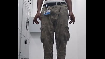 Preview 2 of Xxxvid Huge - Work at work 1