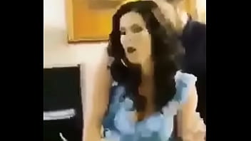Preview 2 of Xxx House Woman - Who is she?/ &iquest_Quien es ella?