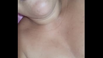 Preview 2 of Xnxx Hindhe - Novinha tarada gozando na siririca