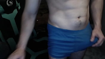Preview 1 of Ob Perkosa Bos Nya - Mi pija es tan grande que el boxer me aprieta