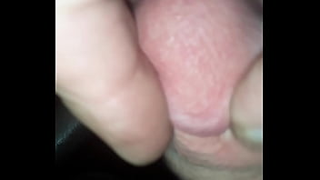 Preview 1 of Ruzanna Hazmi - Up close Playing with the head of my cock