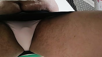 Preview 4 of Face Taping - Debaixo da mesa