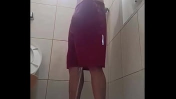 Preview 1 of Steen Office - Nada melhor que um banho,  algu&eacute_m vem comigo,  toma aquela ducha?Otavio692x@BOYZSPACE@xxx men pt@ divulga boys @Musculo...