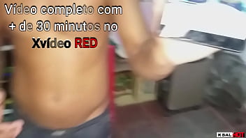 Preview 1 of Taboo Porn Vids - Junior hot,  visita seu Pai Mike hot e bebem todas,  ai a safada da Danny hot fica chapadona e chama pai e filho para fuder ela firme