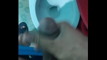 Preview 3 of Fat Guy Wanking - Nứng cặc v&agrave_o nh&agrave_ tắm cho ra n&egrave_