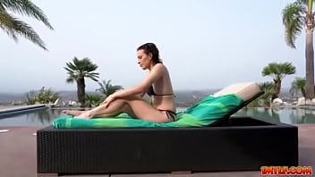 Preview 1 of Kirsten Dunst Amateur Scenes - Jul 30,  2021 Lotion in Motion2.mp4
