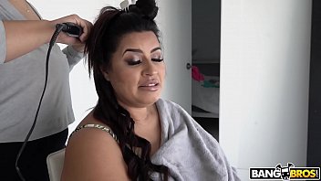 Preview 1 of Com Shot Complimant - BANGBROS - Exclusive Behind The Scenes Video With Lil D and BBW Sofia Rose