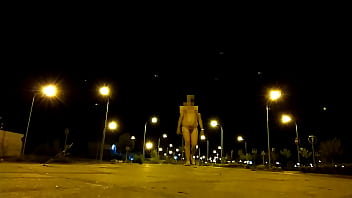 Preview 4 of Tied Balls Handjob Compilation - Desnudo a lo largo de la calle