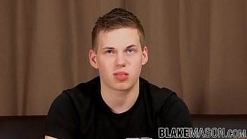 Preview 3 of Avtomat Bolshoy - Handsome young Brit Ryan Days shows off his jerk off skills