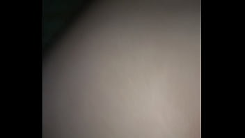 Preview 1 of Pising Di Toilet Umum - Hot latina with big ass