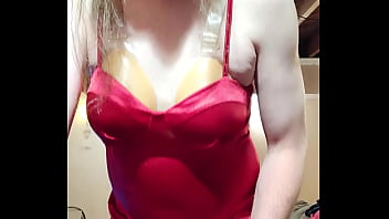 Preview 3 of Arabic Liban - Pretty Sissy Posing And Playing With Hurself