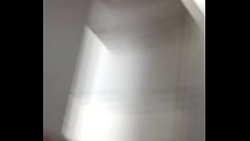 Preview 4 of Tube Small Blowjob - Ano novo continuo com a rola dura sem mulher nenhuma