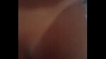 Preview 1 of Enmls Girls Porn - Na praia com a novinha