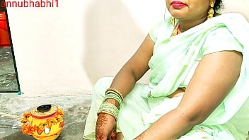 Preview 1 of Shay Gnar - Priya bhabhi neighbour boy&#039_s fuking