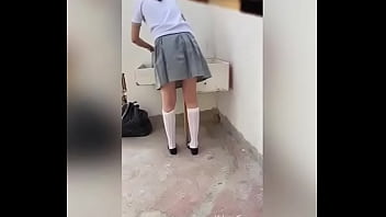 Preview 1 of 11 Inch Dick Ni Tite Pussy - Sexo Publico con ESTUDIANTE Puta Mexicana! FOLLANDO RAPIDITO con Mi VECINA Colegiala Mexicana en la AZOTEA Mientras LAVA la ROPA,  Sus Papas la Mandaron a Lavar la ROPA y Regres&oacute_ BIEN COGIDA! Video Casero Real!
