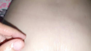 Preview 2 of Mama Acaba - Depois de um banho de &oacute_leo,  ela me deu a buceta com muita vontade at&eacute_ eu gozar muito dentro dela