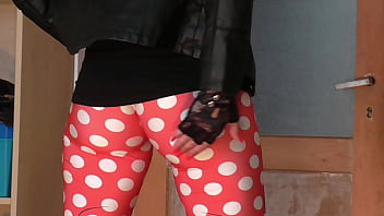 Preview 3 of Porn Of Muslims - leggings