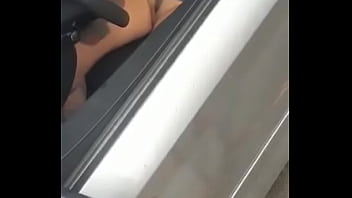 Preview 4 of Porno Julia Perez - Safadinha no posto de gasolina