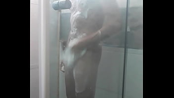 Preview 2 of Bokep Ewe Paksa - Baiano no tes&atilde_o loko pra comer um cuzinho gostoso