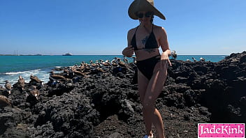 Preview 2 of Autool Eden - Hot girlfriend fucked from behind near beach
