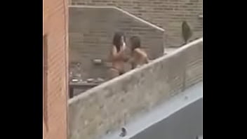 Preview 3 of Black Boy Sex Brazzer - Quarenntena est&aacute_ mexendo com as mulheres