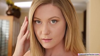 Preview 1 of Balutkar Sens - Hot lesbians rubbing each others pussy