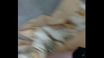 Preview 3 of Zpscrjcpe - Eletricista volta pra fazer vistoria e manda eu chupar pau e fode meu cuzinho!!