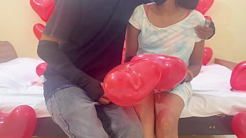 Preview 1 of Loska Kuvshinka - Poonam Enjoy Valentine Day With Her Boyfriend