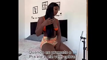 Preview 1 of Teen Lesbians Squir - Quando voc&ecirc_ promete mais n&atilde_o compri riodedoideira DOLIVEIRACB21