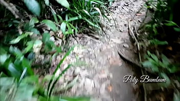 Preview 4 of Tiffani Mynks - Encontrei uma delicia de mulher na trilha para a bel&iacute_ssima piscina natural localizada no Guaruj&aacute_  na praia do Pernambuco Brazil . Alex Lima  - Bruxo Fire