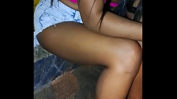 Preview 2 of Vrrspnbfc - encopntrei minha vizinha traindo o marido na rua ae falei pra me dar se nao ia caguetar ela a puta