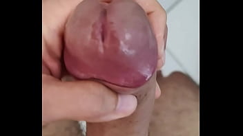 Preview 1 of Fat Boobs Tied Up - Soltando Leite