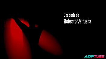 Preview 1 of Chubby Teacher Grandma - Foll&aacute_ndome a su mujer y el marido nos pilla