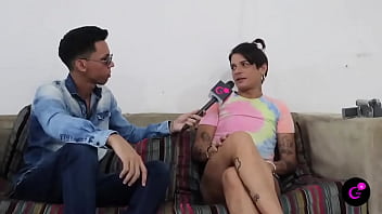 Preview 4 of Lovest Sex - era un gru&ntilde_on en el dia pero en la noche se transformaba de mujer
