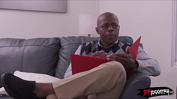 Preview 1 of Desixbin - Take your dick out,  you&#039_re still in session!