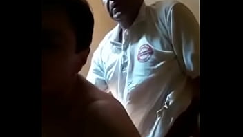 Preview 3 of 3d Cartoon Sex Move - Maduro me trata como su puta en lima