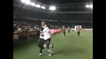 Preview 2 of Hid Cam Sex - Paulo Guerreiro fazendo o gol para o mundial do Corinthians contra o Chealse