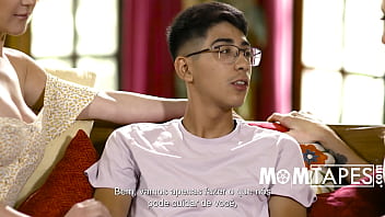 Preview 1 of Full Mobo Hd 2017 - Stepmoms compete for his attention